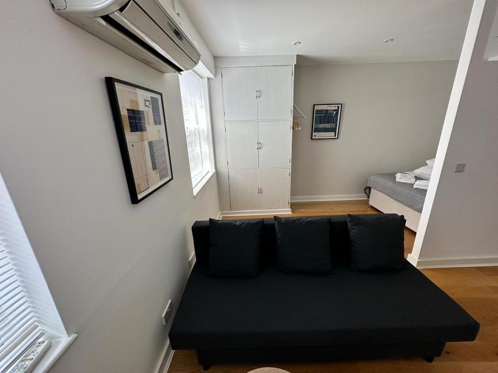 לונדון 2B Soho Studios By Indigo Flats Sleeps 4 מראה חיצוני תמונה